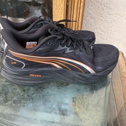 Puma Velocity Nitro 4