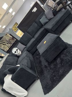 ✨️ Sectionals, 2pc Sofas ✨️ Furniture Queen Bedrooms, Dining Avail