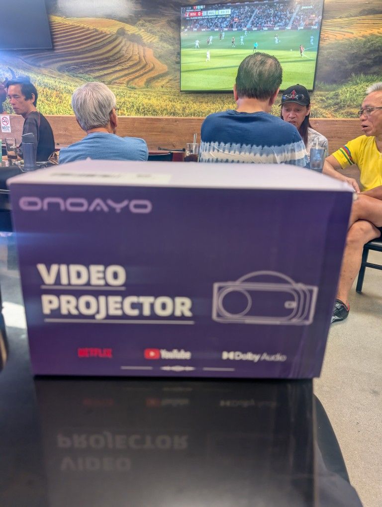 Onoayo Video Projector 