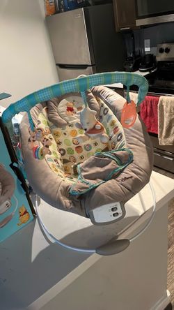 Winnie Pooh Baby Bouncer
