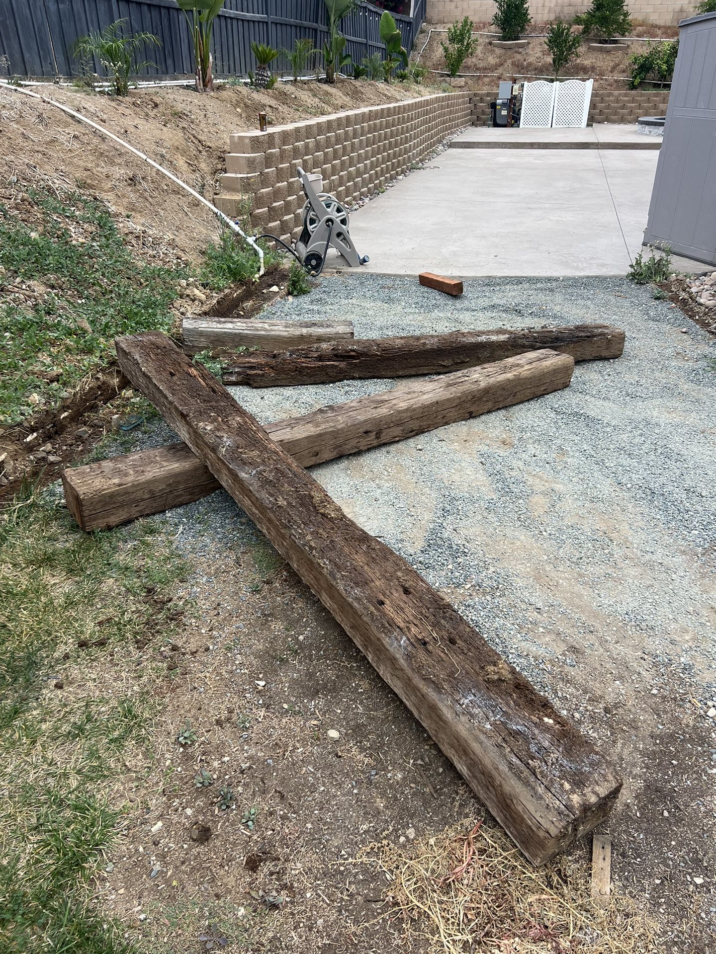 Free Railroad Ties for Sale in Menifee, CA OfferUp