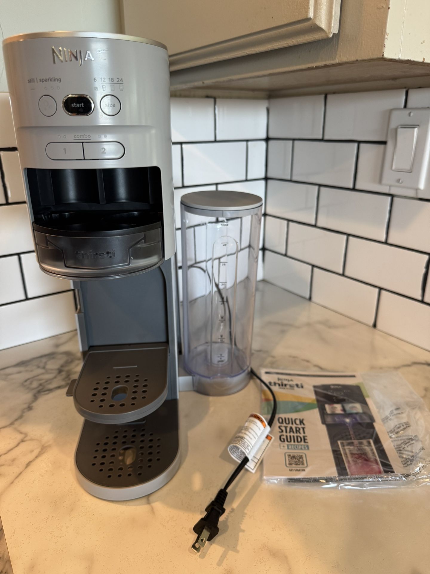 Ninja Thirsti Drink System, Soda Maker