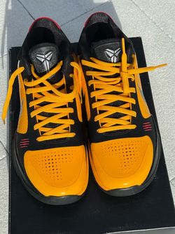 Nike Kobe Low-Top Basketball Sneakers