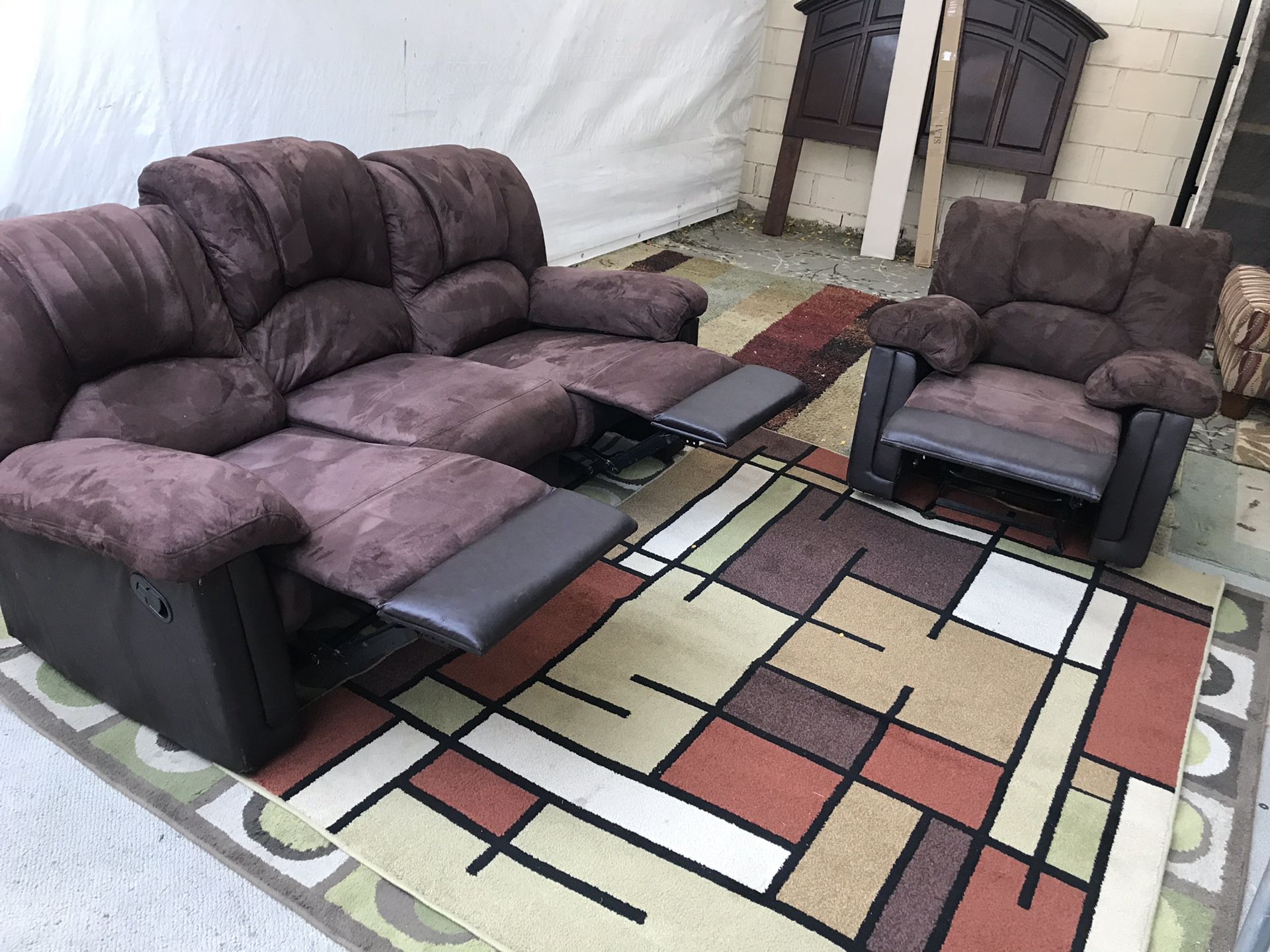 $200 sofa and chair Recliner both SAN BERNARDINO