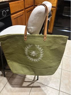 Ballard Tote Bag with leather handles