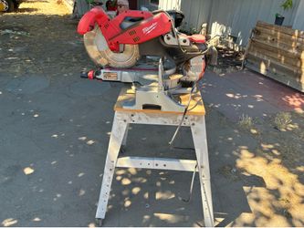 Carpenter saw