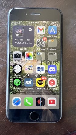 Apple iPhone SE 64GB ( No SIM Restrictions)