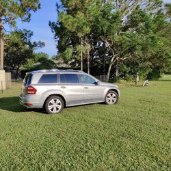 2011 Mercedes-Benz GL-Class