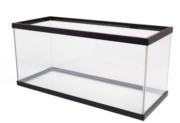 20 Gallon Tank for fish or small reptiles, lid not included