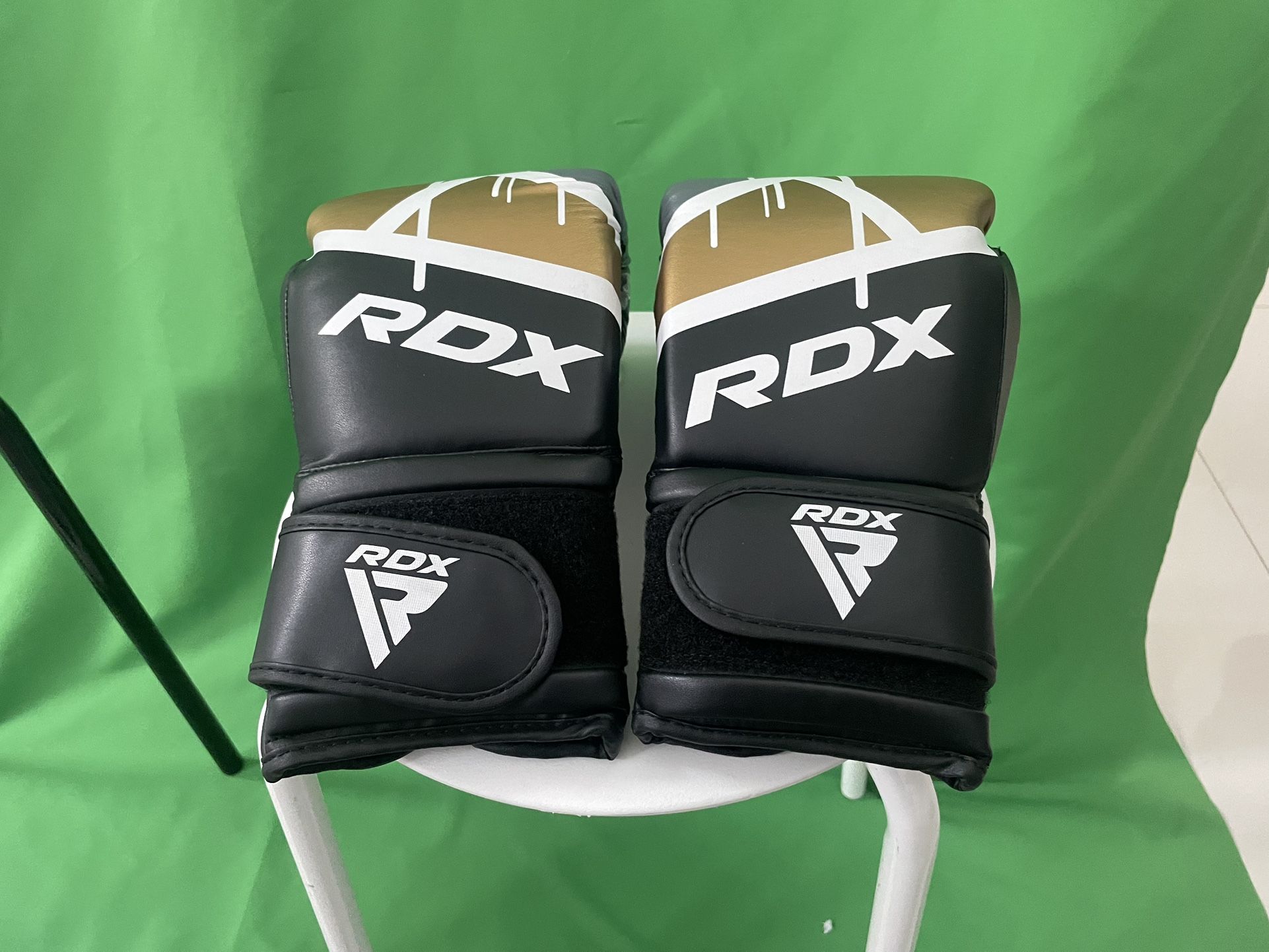 RDX Boxing Gloves EGO, Heavy Training Mitts, Maya Hide Leather, Ventilated, Size Small
