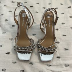 Antonio Melani High Heels