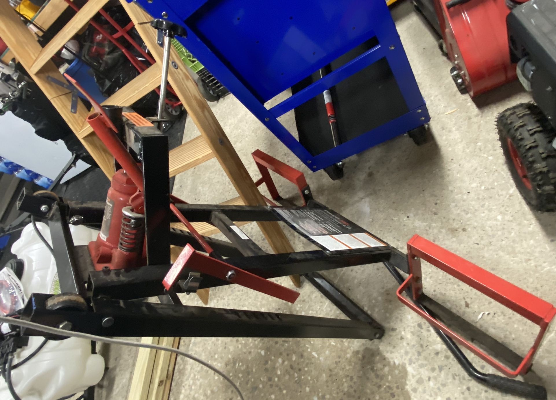 Lawnmower Lift $100