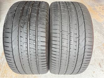 Two Tires 325/35/22 Pirelli P Zero like new with 75-80% Left Amazing Pair Mercedes GLE 63