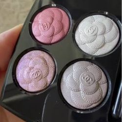 Chanel Eyeshadow makeup shade Utopia sold out in stores new in box