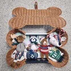 Dog  Toy Set  of 6 Wicker Bone Basket 