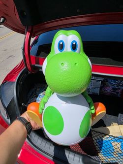 AMC Yoshi Popcorn Bucket