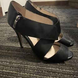 Nine West Heels Size 6.5 Great Condition!!! 