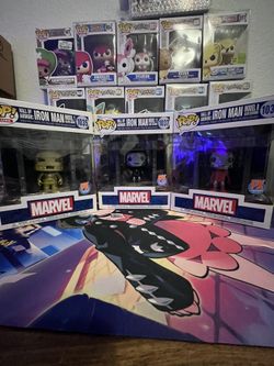 FUNKO POP MARVEL HALL OF ARMOR BUNDLE