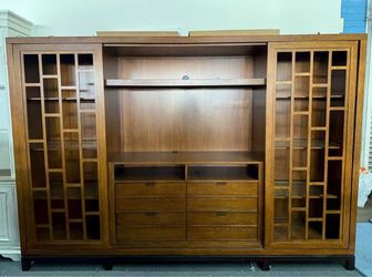 Large Wood Entertainment Center Wall Unit，$2800