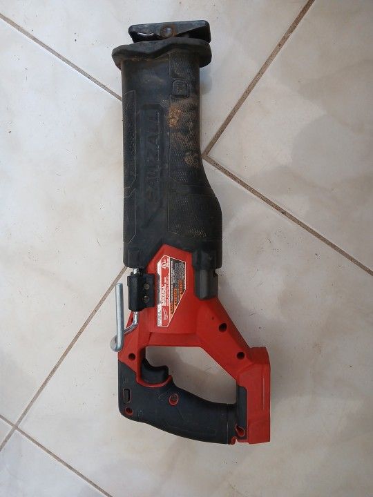 Milwaukee Fuel Sawzall
