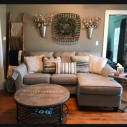 💫 Beige Cozy Small Modern Sofa Chaise 💫 Brand New✨ Fastest Delivery 🚚  Showroom Available👌