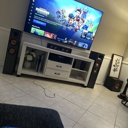 Klipsch Surround Sound With Reciever 