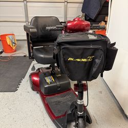 Electric Scooter with Seat – New Battery, Runs Great