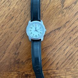 SWISS  ARMY  WATCH   (MEN Or WOMEN )   $8.00  CASH