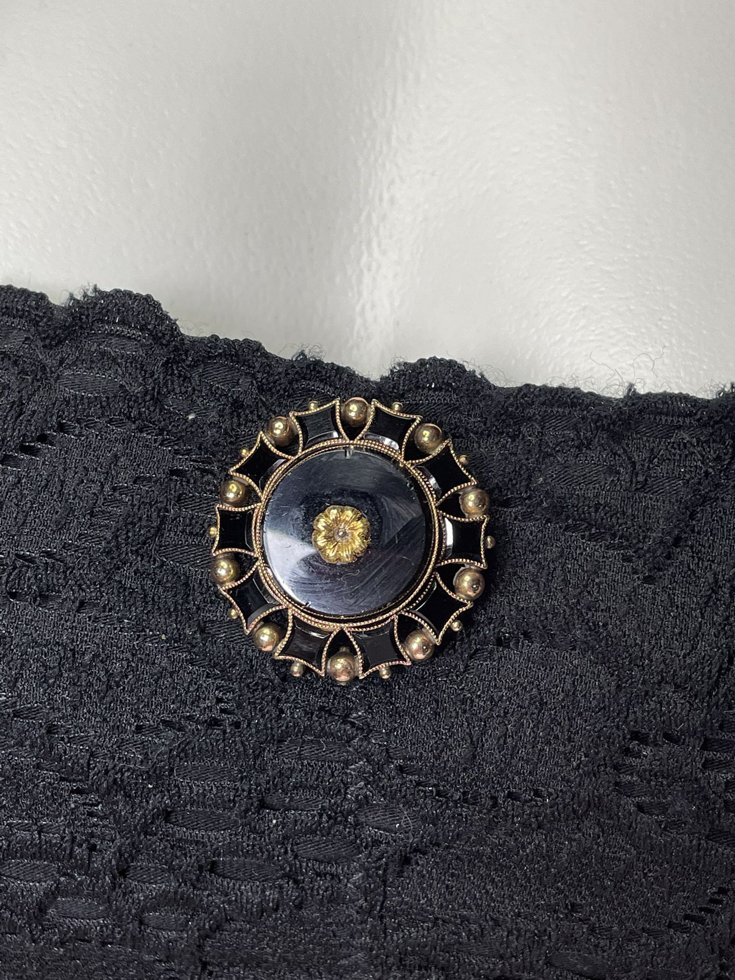 10KT Yellow Gold Victorian Onyx Mourning Brooch / Pin / Pendant