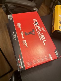 Milwaukee M12 Fuel 1/2” Drill Kit