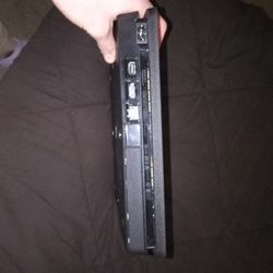 PlayStation 4 Slim