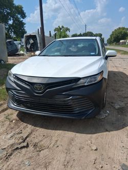 2018 Toyota Camry le parts