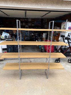 Book case/shelving unit