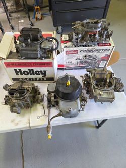 HOLLY CARBURETOR 1 quadra jet $300.  For all