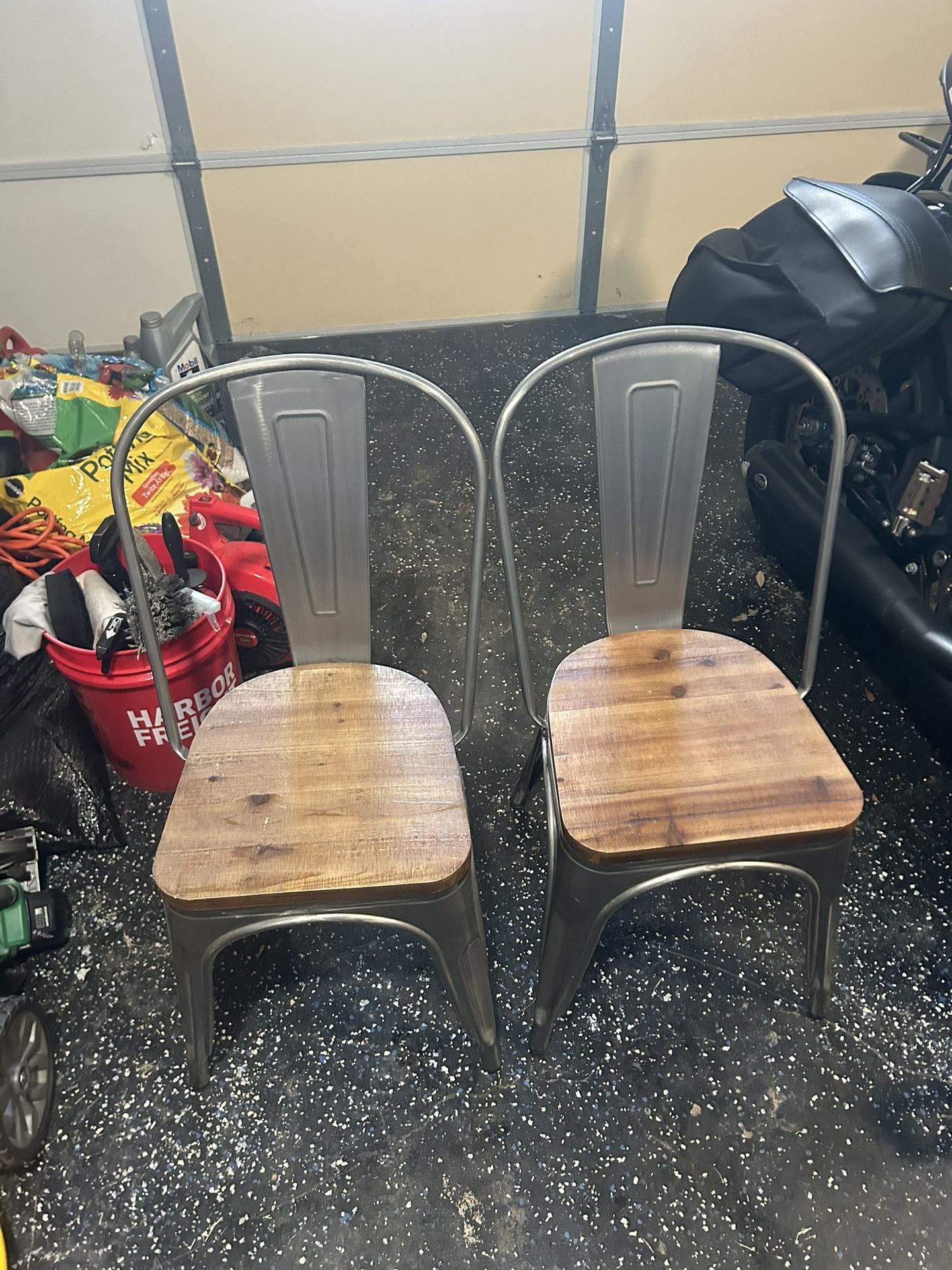 Table Chairs