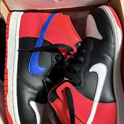  Nike Dunk Size 3 Youth 