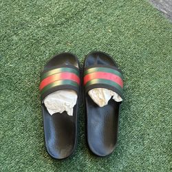Black Gucci Sandals 