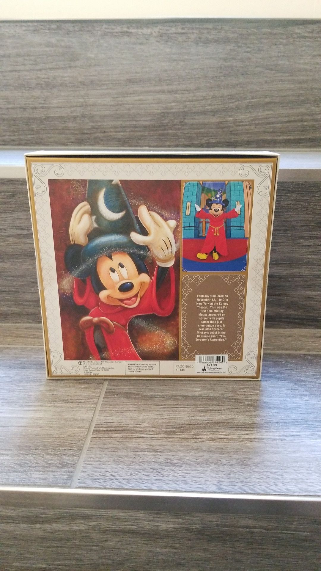 New authentic Disney Parks signature puzzle 1000 piece Mickey mouse sorcerer