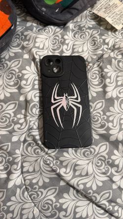 iPhone 13 spider phone case