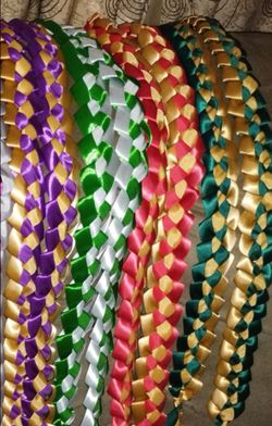 Graduation lei