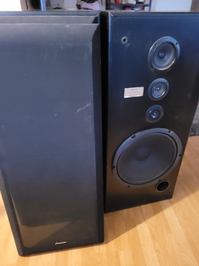 Pioneer Speakers 40"inch Tall
