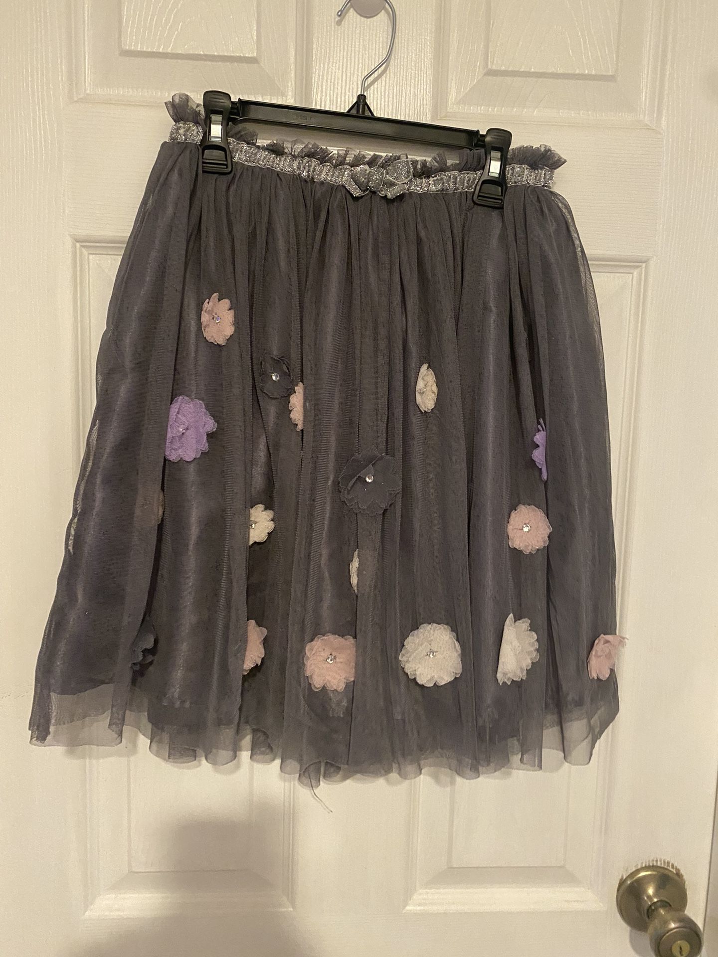 Youth size L (10/12) grey tutu shirt with flowers Silver elastic waist