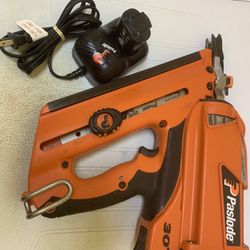 Paslode  CF325XP Lithium-Ion 30° Cordless Framing Nailer