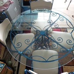 Round Glass Top Dinette, 4 Chairs $125