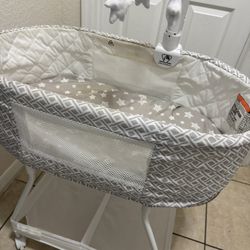 Bassinet 