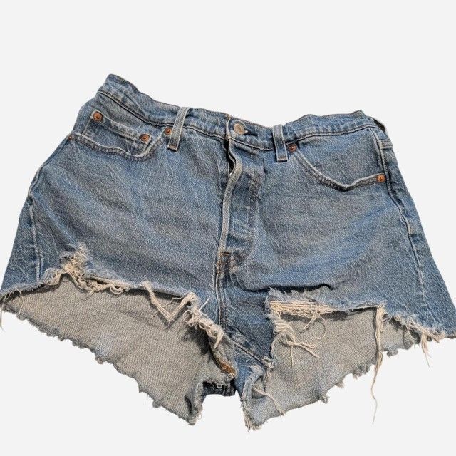 Levi's 501 Distressed Denim Shorts W29