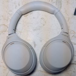 Sony Wireless Headphones- Silver (WH-1000XM4)