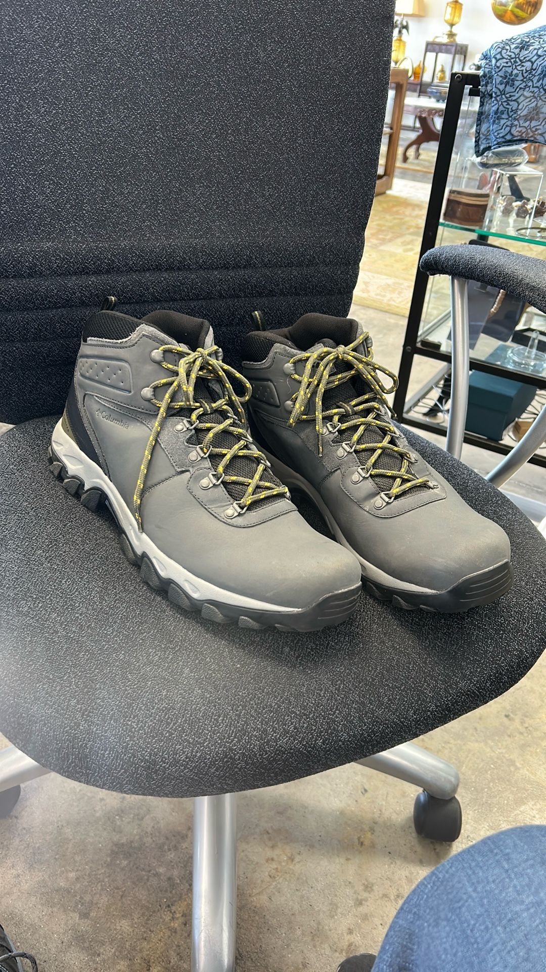 Columbia Hiking Boots Size 17 Men’s 
