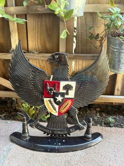 Indonesian National Emblem hand make antique sculpture art