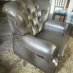Tufted All Natural Leather Swivel Rocker Recliner Bordered w/Brass Nails